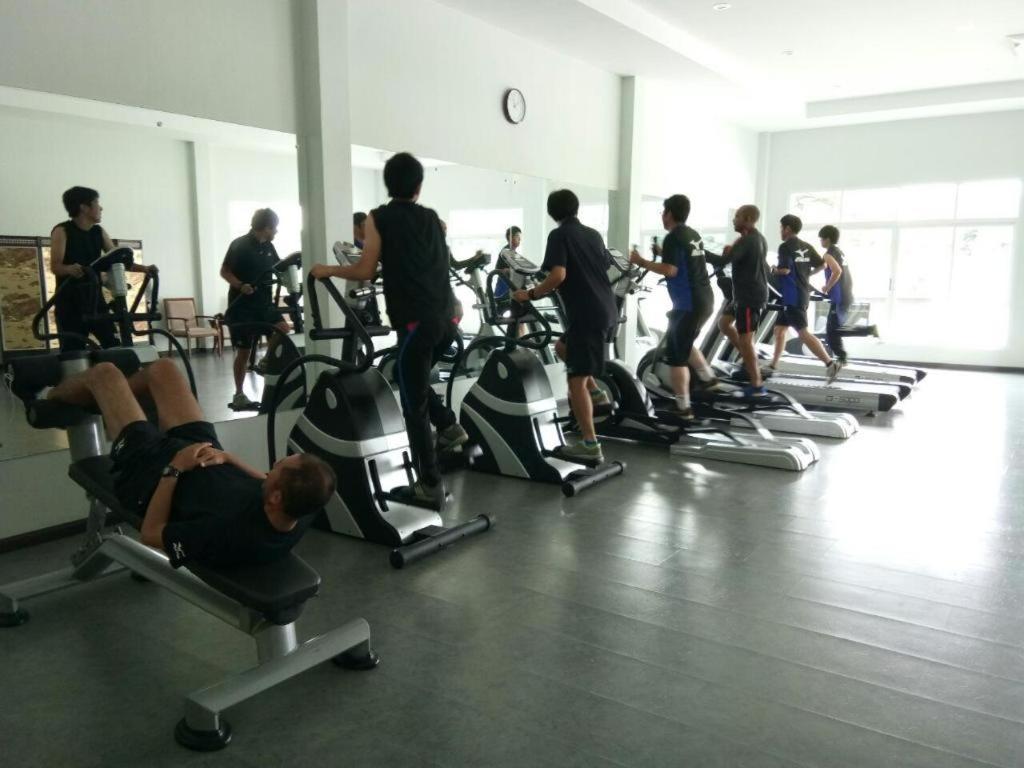 Myanmar Sport Hotel Rangoon Buitenkant foto