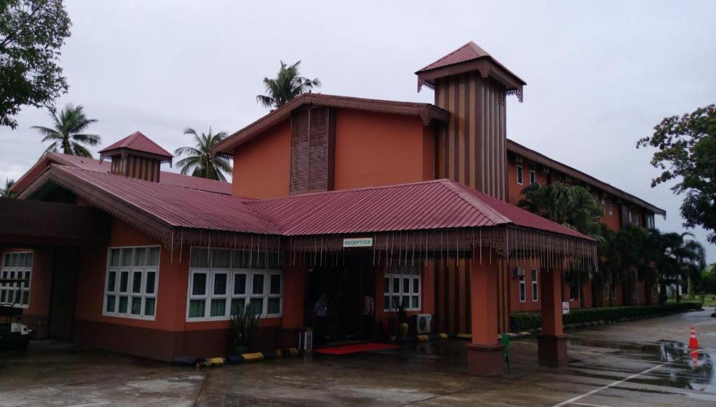 Myanmar Sport Hotel Rangoon Buitenkant foto