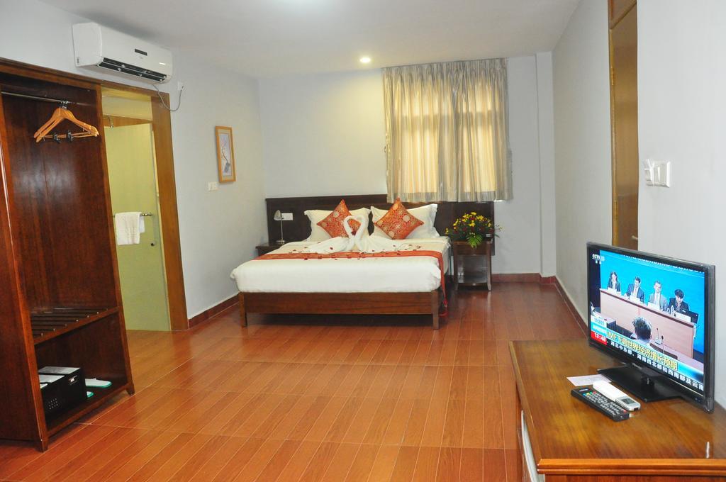 Myanmar Sport Hotel Rangoon Buitenkant foto