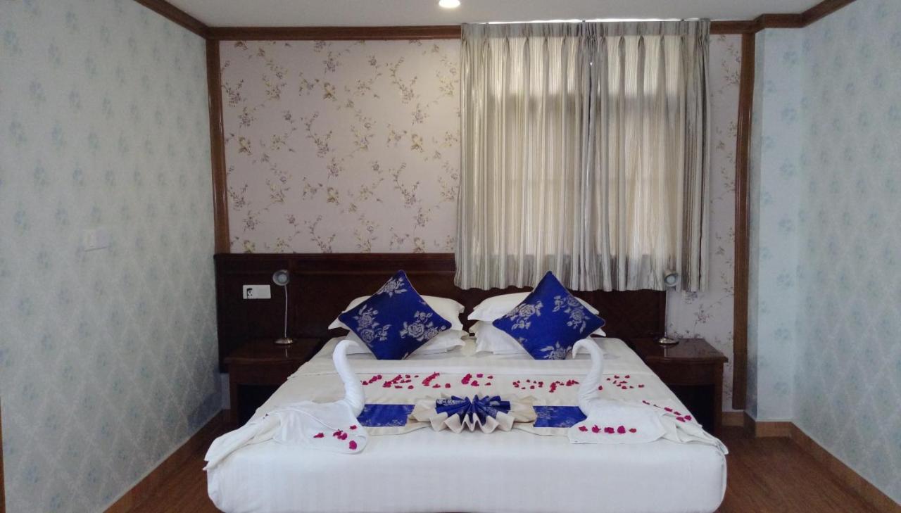 Myanmar Sport Hotel Rangoon Buitenkant foto